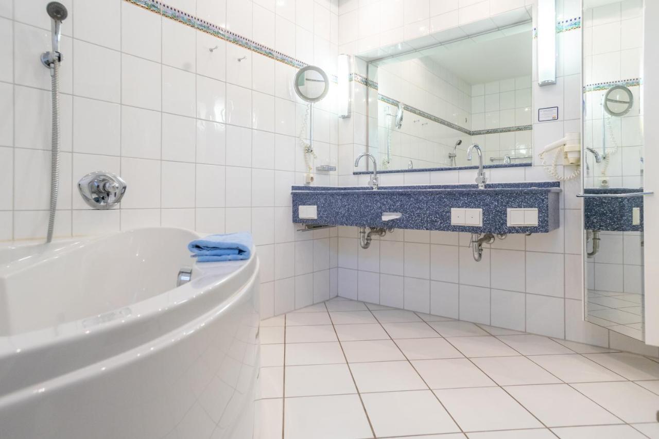 Kurmittelcentrum Zingst Ngoại thất bức ảnh